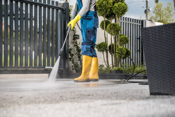 Best Machinery and Equipment Cleaning  in Chester Gap, VA